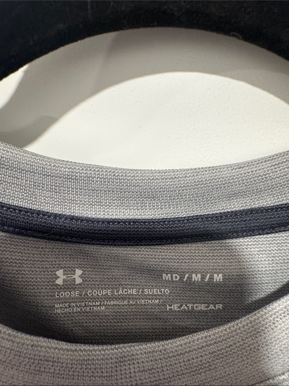 Under Armour HeatGear Sleeveless Muscle Tank | Gray | Size Medium - Picture 2 of 4